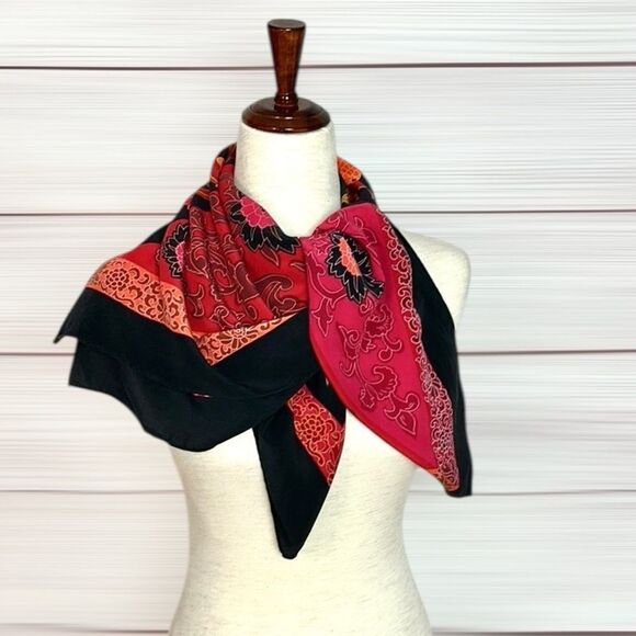 Diane Von Furstenberg Silk Scarf Asian Dragon Floral Black Magenta 34" DVF - Picture 12 of 14